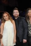 AMERICAN IDOL: L-R: Randy Jackson, Jennifer Lopez, David Cook and Steven Tyler on AMERICAN IDOL airing Thursday, May 10 (8:00-9:00 PM ET/PT) on FOX. CR: Frank Micelotta / FOX.