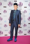 adam-lambert-ema2011-10