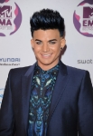 adam-lambert-ema2011-11