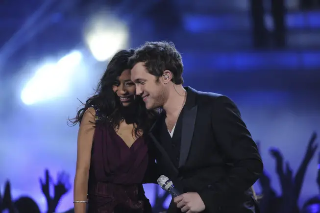 AMERICAN IDOL: Finalists Jessica Sanchez and Phillip Phillips perform during the season 11 AMERICAN IDOL GRAND FINALE at the Nokia Theatre on Weds. May 23, 2012 in Los Angeles, California.  CR: Michael Becker/FOX