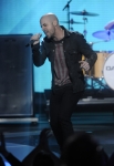 AMERICAN IDOL: Chris Daughtry performs on AMERICAN IDOL airing Thursday, March 15 (8:00-9:00 PM ET/PT) on FOX. CR: Michael Becker / FOX.