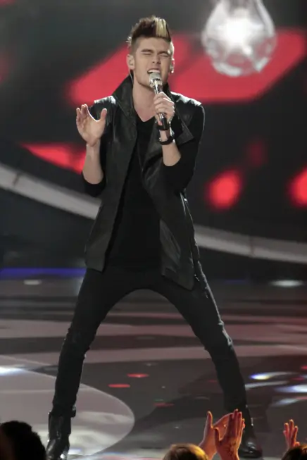 AMERICAN IDOL: Colton Dixon performs in front of the Judges on AMERICAN IDOL airing Wednesday, March 14 (8:00-10:00 PM ET/PT) on FOX. CR: Carin Baer / FOX.