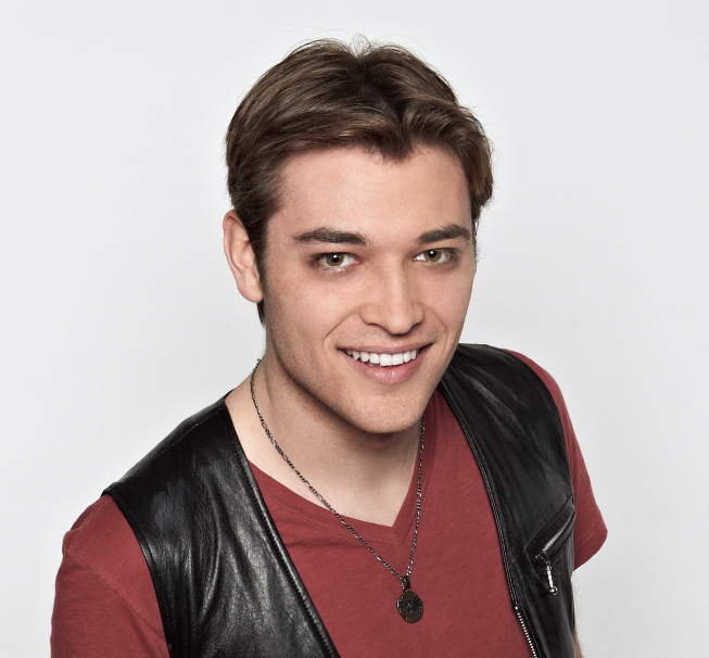 AMERICAN IDOL: TOP 24 SEMIFINALISTS: Chase Likens, 20. Point Pleasant, WV. CR: Michael Becker / FOX.