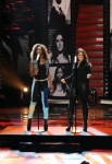 AMERICAN IDOL: L-R: Amber Holcomb and Kree Harrison perform on AMERICAN IDOL Wednesday, April 24 (8:00-10:00 PM ET/PT) on FOX. CR: Ray Mickshaw/ FOX. Copyright: FOX.