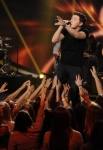 AMERICAN IDOL: Scotty McCreery performs on AMERICAN IDOL Thursday, April 11 (8:00-9:00 PM ET/PT) on FOX. CR: Ray Mickshaw / FOX. Copyright: FOX.