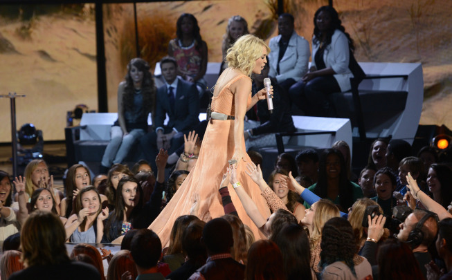 AMERICAN IDOL: Music Superstar Carrie Underwood performs live on AMERICAN IDOL Thursday, April 4 (8:00-9:00 PM ET/PT) on FOX. CR: Michael Becker / FOX. Copyright: FOX.