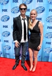 486801817JA00036_Fox_s_Amer