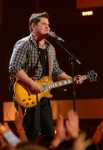 AMERICAN IDOL XIII: Dexter Roberts performs on AMERICAN IDOL XIII airing Wednesday, March 12 (8:00-10:00 PM ET / PT) on FOX. CR: Michael Becker / FOX. Copyright 2014 / FOX Broadcasting.