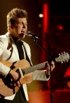 AMERICAN IDOL XIII: Alex Preston performs on AMERICAN IDOL XIII airing Wednesday, March 12 (8:00-10:00 PM ET / PT) on FOX. CR: Michael Becker / FOX. Copyright 2014 / FOX Broadcasting.