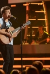 AMERICAN IDOL XIII: Alex Preston performs on AMERICAN IDOL XIII airing Wednesday, May 14 (8:00-10:00 PM ET / PT) on FOX. CR: Michael Becker / FOX. Copyright 2014 / FOX Broadcasting. Also Pictured: Jennifer Lopez (R).