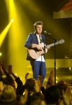 AMERICAN IDOL XIII: Alex Preston performs on AMERICAN IDOL XIII airing Wednesday, May 7 (8:00-10:00 PM ET / PT) on FOX. CR: Michael Becker / FOX. Copyright 2014 / FOX Broadcasting.