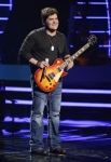 AMERICAN IDOL XIII: Dexter Roberts peforms on AMERICAN IDOL XIII airing Wednesday, Feb. 26 (8:00-10:00 PM ET / PT) on FOX. CR: Michael Becker / FOX. Copyright 2014 / FOX Broadcasting.