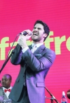 FOX 2014 FANFRONT: GLEE cast member Darren Criss performs at the FOX 2014 FANFRONT event at The Beacon Theatre in NY on Monday, May 12. CR: Ben Hider/FOX. Â©2014 FOX BROADCASTING.