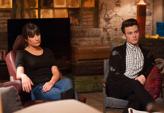 GLEE: Rachel (Lea Michele, L) and Kurt (Chris Colfer, R) talk to Santana in the "Feud" episode of GLEE airing on Thursday, March 14 (9:00-10:00 PM ET/PT) on FOX. ©2013 Fox Broadcasting Co. CR: Adam Rose/FOX
