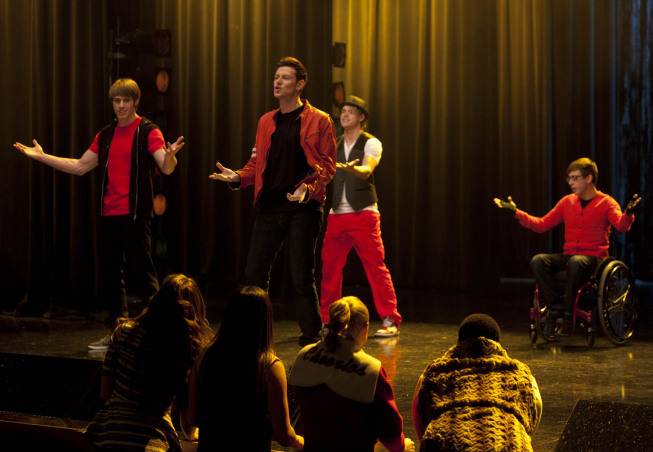 GLEE: Finn (Cory Monteith, C), Ryder (Blake Jenner, L), Sam (Chord Overstreet, third from L) and Artie (Kevin McHale, R) perform in the "Feud" episode of GLEE airing on Thursday, March 14 (9:00-10:00 PM ET/PT) on FOX. ©2013 Fox Broadcasting Co. CR: Adam Rose/FOX