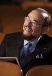 GLEE: James Lipton guest-stars as himself in the "Goodbye" season finale episode of GLEE airing Tuesday, May 22 (9:00- 10:00 PM ET/PT) on FOX. Â©2012 Fox Broadcasting Co. CR: Adam Rose/FOX