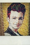 Glee 4x17 - Guilty Pleasures - Kurt Macaroni Art!