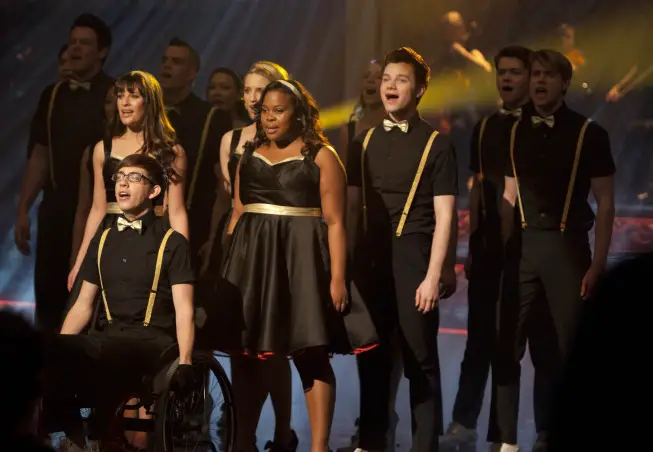 GLEE: New Directions perform at Regionals in the "On My Way" Winter Finale episode of GLEE airing Tuesday, Feb. 21 (8:00-9:00 PM ET/PT) on FOX. ©2012 Fox Broadcasting Co. Cr: Adam Rose/FOX