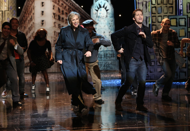 GLEE: Sue (Jane Lynch, L) and Will (Matthew Morrison, R) perform in the "Opening Night" episode of GLEE airing Tuesday, April 22 (8:00-9:00 PM ET/PT) on FOX. ©2014 Fox Broadcasting Co. CR: Tyler Golden/FOX