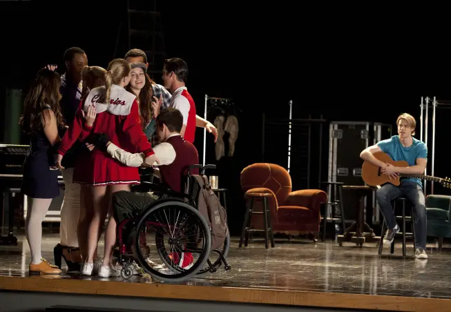 GLEE: Brittany (Heather Morris, L) gets a group hug in the "Shooting Star" episode of GLEE airing Thursday, April 11 (9:00-10:00 PM ET/PT) on FOX. Also Pictured: Chord Overstreet (R).  ©2013 Fox Broadcasting Co. CR: Adam Rose/FOX