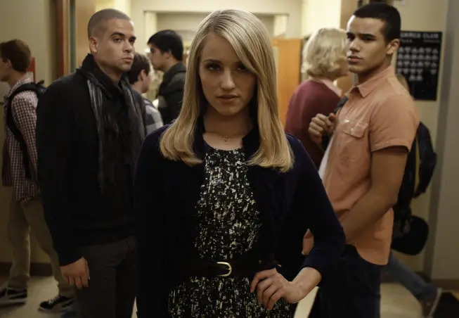 GLEE: Quinn (Dianna Agron, ) chats with brothers Puck (Mark Salling, L) and Jake (Jacob Artist, R) in the "Thanksgiving" episode of GLEE airing Thursday, Nov. 29 (9:00-10:00 PM ET/PT) on FOX. ©2012 Fox Broadcasting Co. Cr: Jordin Althaus/FOX