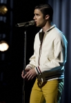 GLEE: Blaine (Darren Criss) performs in the "The Role You Were Born to Play" episode of GLEE airing Thursday, Nov. 8 (9:00-10:00 PM ET/PT) on FOX. ©2012 Fox Broadcasting Co. Cr: Adam Rose/FOX