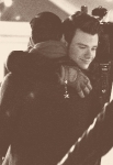 glee-klaine-nycskate-04
