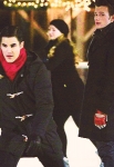 glee-klaine-nycskate-14