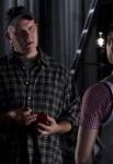 GLEE: Blaine (Darren Criss, R) seeks Burt's (gues star Mike O'Malley, L) advice in the "Wonder'ful" episode of GLEE airing Thursday, May 2 (9:00-10:00 PM ET/PT) on FOX. ©2013 Fox Broadcasting Co. CR: Adam Rose/FOX