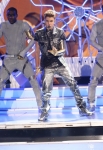 TEEN CHOICE 2012: Justin Beiber performs during the TEEN CHOICE 2012, airing LIVE Sunday, July 22 (8:00-10:00 PM ET live/PT tape-delayed) on FOX at the Gibson Amphitheater, Universal City, CA. CR: Michael Yarish/FOX
