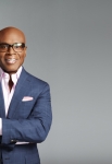 THE X FACTOR: L.A. Reid. CR: Nino Munoz / FOX