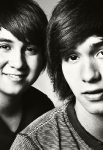 THE X FACTOR: TOP 17. The Brewer Boys. L-R: Nathan Brewer. Age: 14, Justin Brewer, 17. Hometown: Temecula, CA. CR: Nino Minoz / FOX.