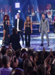 AMERICAN IDOL: Idols return to the stage to perform during the AMERICAN IDOL Finale airing Thursday, April 7 (8:00-10:06 PM ET Live/PT tape-delayed) on FOX. © 2016 FOX Broadcasting Co. Cr: Ray Mickshaw/FOX