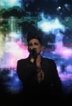 f1-adam-lambert-166-large