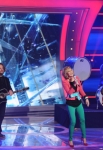 AMERICAN IDOL: "Sugarland" performs on AMERICAN IDOL Thursday, March 24 (8:00-9:00 PM/ET) on FOX. CR: Michael Becker/ FOX.