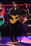 AMERICAN IDOL: "Sugarland" performs on AMERICAN IDOL Thursday, March 24 (8:00-9:00 PM/ET) on FOX. CR: Michael Becker/ FOX.