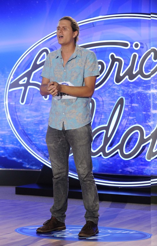 AMERICAN IDOL XV: Atlanta Auditions: AMERICAN IDOL will begin its 15th – and farewell – season with a special two-night, four-hour premiere event Wednesday, Jan. 6 (8:00-10:00 PM ET/PT) and Thursday, Jan. 7 (8:00-10:00 PM ET/PT) on FOX. AMERICAN IDOL XV continues on Wednesdays (8:00-9:00 PM ET/PT) and Thursdays (8:00-10:00 PM ET/PT). Pictured: Contestant Jordan Sasser auditions in front of the judges at AMERICAN IDOL XV. © 2016 Fox Broadcasting Co. Cr: Michael Becker / FOX.