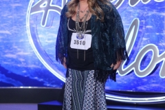 AMERICAN IDOL XV: Denver Auditions: AMERICAN IDOL will begin its 15th – and farewell – season with a special two-night, four-hour premiere event Wednesday, Jan. 6 (8:00-10:00 PM ET/PT) and Thursday, Jan. 7 (8:00-10:00 PM ET/PT) on FOX. AMERICAN IDOL XV continues on Wednesdays (8:00-9:00 PM ET/PT) and Thursdays (8:00-10:00 PM ET/PT). Pictured: Contestant Shelbie "Z" James auditions in front of the judges at AMERICAN IDOL XV. © 2016 Fox Broadcasting Co. Cr: Michael Becker / FOX.