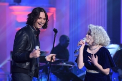 AMERICAN IDOL: L-R: Constantine Maroulis with contestant Jenn Blosil in the “Showcase #4: Judges Vote” episode of AMERICAN IDOL airing Thursday, Feb. 18 (8:00-10:00 PM ET/PT) on FOX. © 2016 FOX Broadcasting Co. Cr: Ray Mickshaw / FOX.