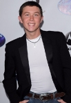 scott-mccreary-idolprom2011-3
