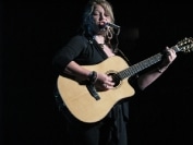 crystal-bowersox-manchester-19