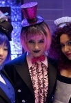 GLEE: Behind the Scenes with Jenna Ushkowtiz (L), Dianna Agron (C) and Naya Rivera (R) in "The Rocky Horror Glee Show" episode of GLEE airing Tuesday, Oct. 26 (8:00-9:01 PM ET/PT) on FOX. Â©2010 Fox Broadcasting Co. Cr: Adam Rose/FOX