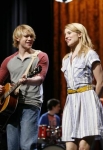 glee_ep219-scene36_044