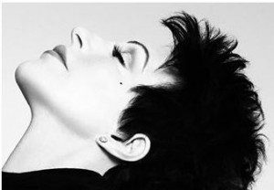 Liza-Minelli-Smash
