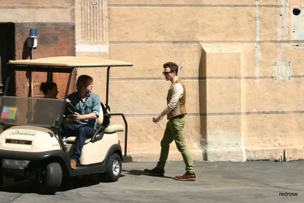 Klaine Proposal Spoilers. Kurt is Wearing a Ring!