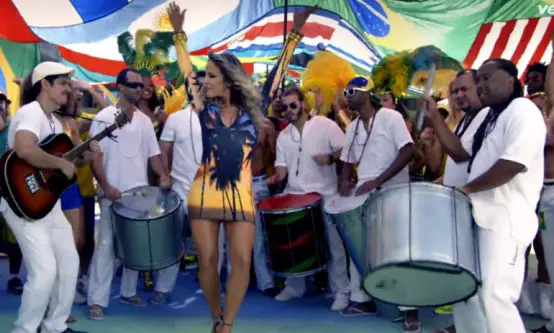 Jennifer Lopez - On The Floor ft Pitbull - YouTube