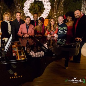 idolshomefortheholidays