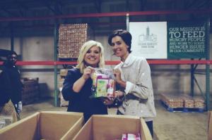 kellyclarkson-secondharvest