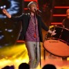 AMERICAN IDOL XIV: Rayvon Owen performs on AMERICAN IDOL XIV airing Wednesday, April 8 (8:00-10:00 PM ET/PT) on FOX. CR: Michael Becker / FOX. © FOX BROADCASTING CO. This image is embargoed until 10:00 PM PT.