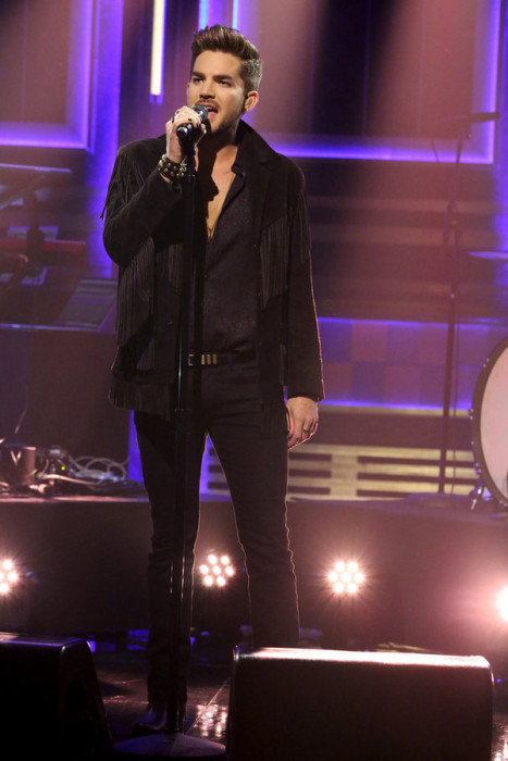 THE TONIGHT SHOW STARRING JIMMY FALLON -- Episode 0280 -- Pictured: Musical guest Adam Lambert performs on June 15, 2015 -- (Photo by: Douglas Gorenstein/NBC)